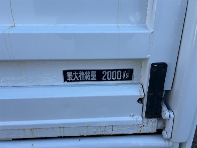 エルフトラック Ｗキャブ　パワーゲート付き　ＭＴ　後輪ダブル　ＥＴＣ　エアコン　パワーウィンドウ　運転席エアバッグ（18枚目）