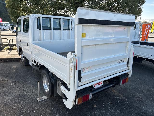 エルフトラック Ｗキャブ　パワーゲート付き　ＭＴ　後輪ダブル　ＥＴＣ　エアコン　パワーウィンドウ　運転席エアバッグ（24枚目）