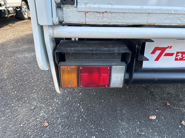 エルフトラック Ｗキャブ　パワーゲート付き　ＭＴ　後輪ダブル　ＥＴＣ　エアコン　パワーウィンドウ　運転席エアバッグ（28枚目）