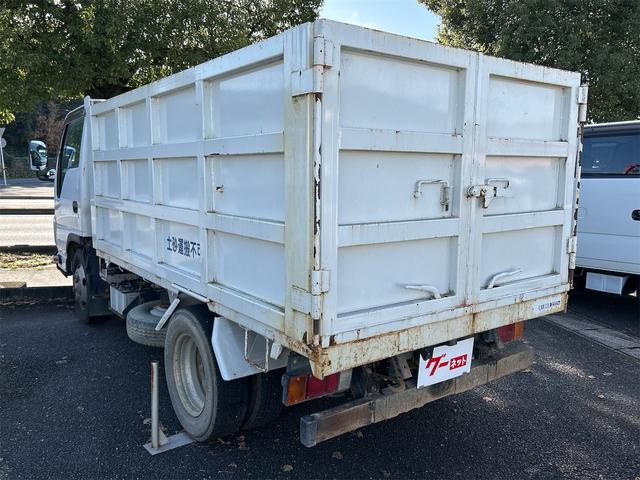 エルフトラック 　深ダンプ　ＭＴ　後輪ダブル　キーレスエントリー　ＥＳＣ（10枚目）