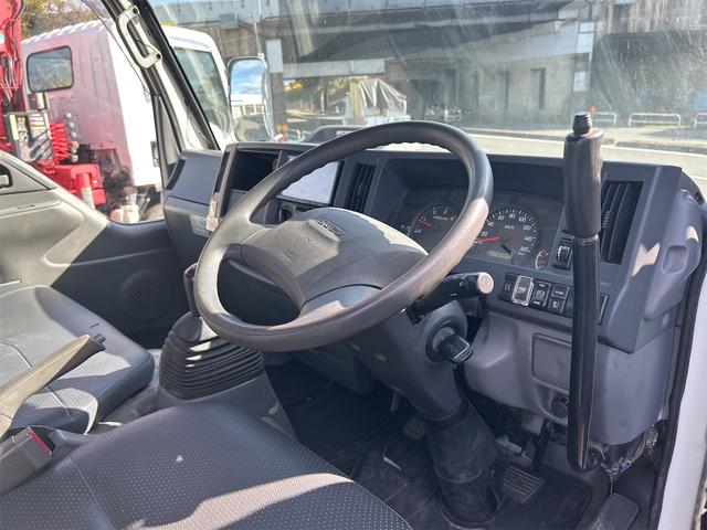 エルフトラック 　ＭＴ　後輪ダブル　レーンアシスト　ドライブレコーダー　ＥＴＣ　ナビ　ＴＶ　電動格納ミラー　エアコン　パワーウィンドウ（31枚目）