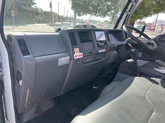 エルフトラック 　ＭＴ　後輪ダブル　レーンアシスト　ドライブレコーダー　ＥＴＣ　ナビ　ＴＶ　電動格納ミラー　エアコン　パワーウィンドウ（51枚目）