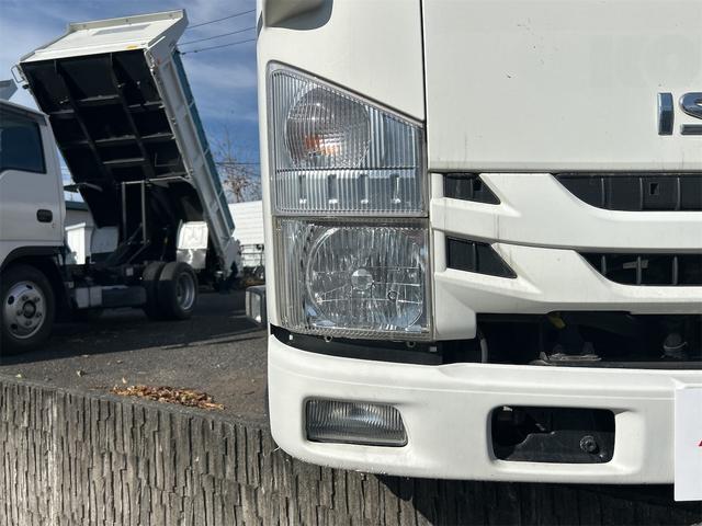 エルフトラック 　ＭＴ　後輪ダブル　ドライブレコーダー　ナビ　ＴＶ　アイドリングストップ　電動格納ミラー　ＥＳＣ　エアコン　パワーステアリング（5枚目）