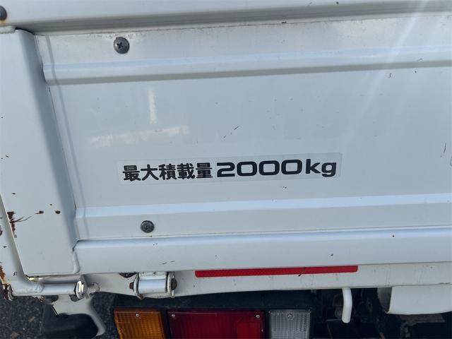 エルフトラック 　ＭＴ　後輪ダブル　ドライブレコーダー　ナビ　ＴＶ　アイドリングストップ　電動格納ミラー　ＥＳＣ　エアコン　パワーステアリング（12枚目）