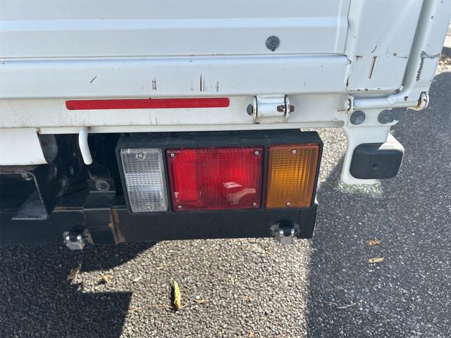 エルフトラック 　ＭＴ　後輪ダブル　ドライブレコーダー　ナビ　ＴＶ　アイドリングストップ　電動格納ミラー　ＥＳＣ　エアコン　パワーステアリング（14枚目）