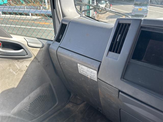 エルフトラック 　ＭＴ　後輪ダブル　ドライブレコーダー　ナビ　ＴＶ　アイドリングストップ　電動格納ミラー　ＥＳＣ　エアコン　パワーステアリング（39枚目）