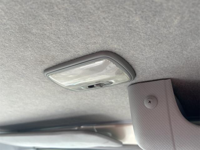 エルフトラック 　ＭＴ　後輪ダブル　ドライブレコーダー　ナビ　ＴＶ　アイドリングストップ　電動格納ミラー　ＥＳＣ　エアコン　パワーステアリング（47枚目）