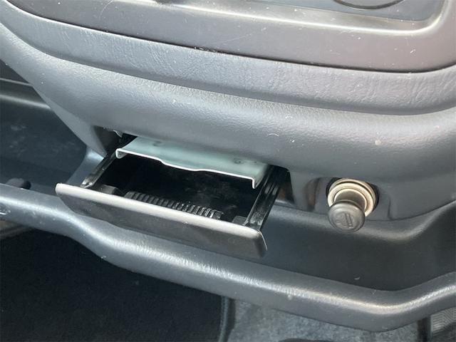 Ｋｅｉ Ａ　キーレスエントリー　電動格納ミラー　ＡＴ　ＣＤ　衝突安全ボディ　エアコン　パワーステアリング　パワーウィンドウ（35枚目）