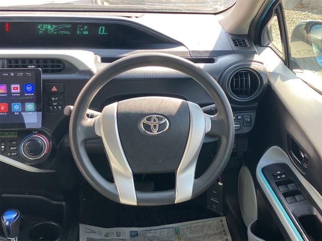 アクア Ｓ　ＥＴＣ　ナビ　アルミホイール　オートライト　スマートキー　電動格納ミラー　ＣＶＴ　衝突安全ボディ　ＡＢＳ　ＥＳＣ　Ｂｌｕｅｔｏｏｔｈ　エアコン　パワーステアリング　パワーウィンドウ　ＢＴ交換済（3枚目）