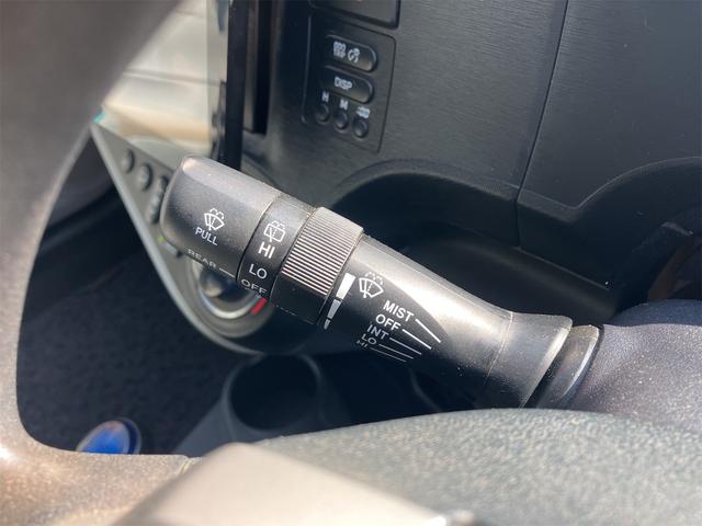 アクア Ｓ　ＥＴＣ　ナビ　アルミホイール　オートライト　スマートキー　電動格納ミラー　ＣＶＴ　衝突安全ボディ　ＡＢＳ　ＥＳＣ　Ｂｌｕｅｔｏｏｔｈ　エアコン　パワーステアリング　パワーウィンドウ　ＢＴ交換済（43枚目）