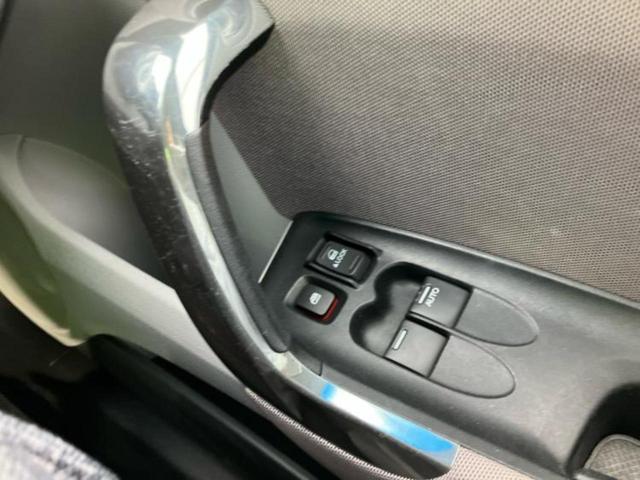 ＣＲ－Ｚ アルファ　新品タイヤ／純正　ＨＤＤナビ／ドライブレコーダー　前後／ヘッドランプ　ＨＩＤ／ＥＴＣ／ＥＢＤ付ＡＢＳ／横滑り防止装置／アイドリングストップ／エアバッグ　運転席／エアバッグ　助手席　ドラレコ（29枚目）