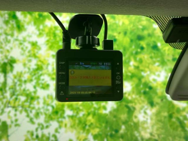 ワゴンＲスティングレー Ｔ　新品タイヤ／保証書／社外　ＳＤナビ／シートヒーター　運転席／ヘッドランプ　ＨＩＤ／Ｂｌｕｅｔｏｏｔｈ接続／ＥＴＣ／ＥＢＤ付ＡＢＳ／横滑り防止装置／アイドリングストップ／クルーズコントロール　ＤＶＤ再生（24枚目）