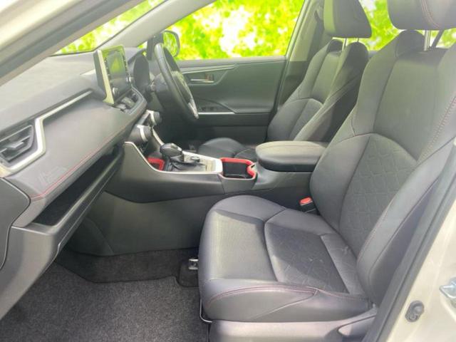 ＲＡＶ４ ４ＷＤアドベンチャーオフロードパッケージ　新品タイヤ／保証書／ディスプレイオーディオ＋ナビ９インチ／衝突安全装置／シートヒーター　前席／車線逸脱防止支援システム／シート　合皮／ドライブレコーダー　純正／ヘッドランプ　ＬＥＤ　バックカメラ（6枚目）
