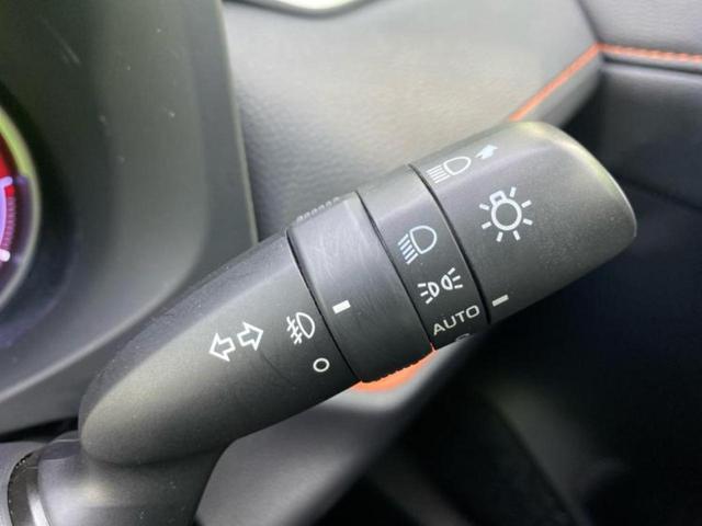 ＲＡＶ４ ４ＷＤアドベンチャー　新品タイヤ／保証書／純正　９インチ　ＳＤナビ／衝突安全装置／車線逸脱防止支援システム／シート　合皮／ヘッドランプ　ＬＥＤ／Ｂｌｕｅｔｏｏｔｈ接続／ＥＴＣ／ＥＢＤ付ＡＢＳ／横滑り防止装置　バックカメラ（15枚目）