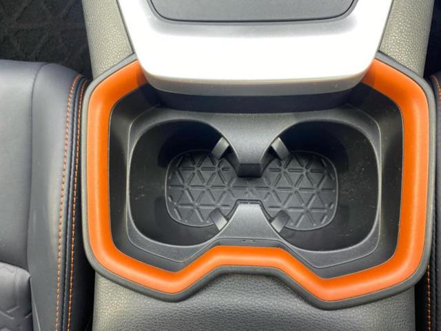 ＲＡＶ４ ４ＷＤアドベンチャー　新品タイヤ／保証書／純正　９インチ　ＳＤナビ／衝突安全装置／車線逸脱防止支援システム／シート　合皮／ヘッドランプ　ＬＥＤ／Ｂｌｕｅｔｏｏｔｈ接続／ＥＴＣ／ＥＢＤ付ＡＢＳ／横滑り防止装置　バックカメラ（32枚目）