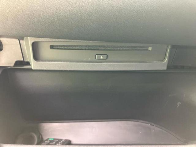 ノア ハイブリッドS-Z 保証書/純正 SDナビ/フリップダウンモニター/衝突安全装置/両側電動スライドドア/シートヒーター/車線逸脱防止支援システム/シート ハーフレザー/パーキングアシスト バックガイド バックカメラ(50枚目)