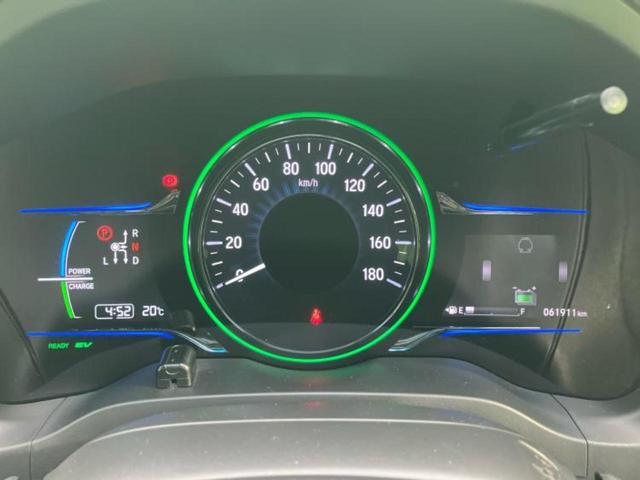 ＷＥＣＡＲＳの展示場では実際に見て、触ってお車をお選びいただけます！知識の豊富な営業スタッフが様々なカーライフをご提案いたします！