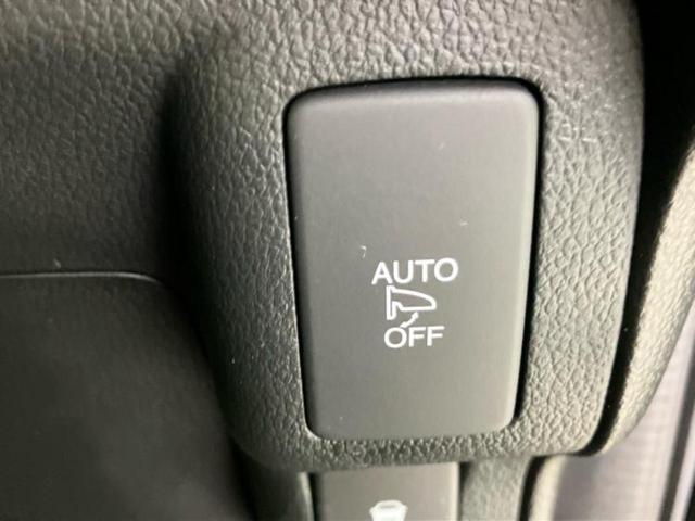 Ｎ－ＢＯＸカスタム Ｇ・Ｌパッケージ　社外　ＳＤナビ／電動スライドドア／ヘッドランプ　ＨＩＤ／ＥＴＣ／ＥＢＤ付ＡＢＳ／横滑り防止装置／アイドリングストップ／フルセグＴＶ／ＤＶＤ／エアバッグ　運転席／エアバッグ　助手席　ＤＶＤ再生（18枚目）