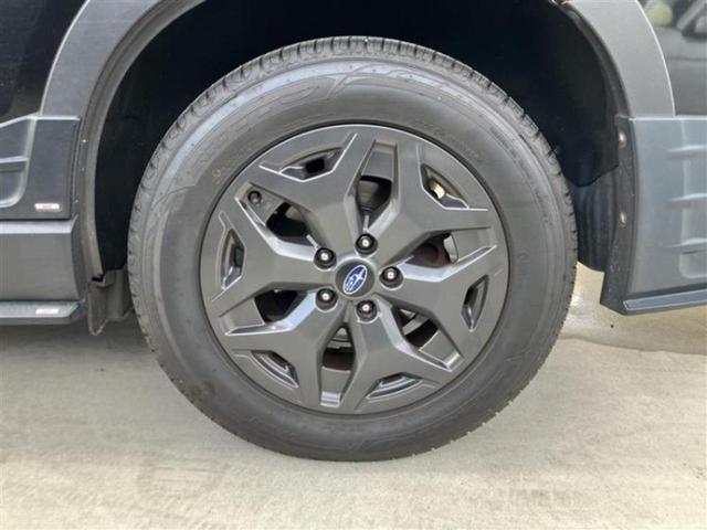 お車に合わせて無料保証以外にも、保証範囲、期間、距離を拡充させた有料保証もご用意しております！中古車の購入が初めてで不安・・・というお客様もご安心ください！