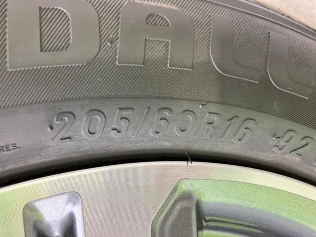 ＷＥＣＡＲＳの展示場では実際に見て、触ってお車をお選びいただけます！知識の豊富な営業スタッフが様々なカーライフをご提案いたします！