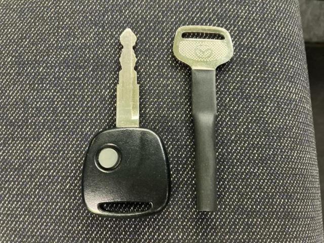 キャロル ＧＬ　保証書／衝突安全装置／車線逸脱防止支援システム／ＥＢＤ付ＡＢＳ／禁煙車／エアバッグ　運転席／エアバッグ　助手席／エアバッグ　サイド／衝突安全ボディ／キーレスエントリー／パワーステアリング／オートライト（50枚目）