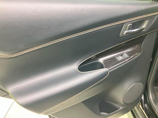 ハリアー プレミアム　新品タイヤ／純正エアロ／保証書／純正　９インチ　ＳＤナビ／車線逸脱防止支援システム／シート　合皮／電動バックドア／ドライブレコーダー　社外／ヘッドランプ　ＬＥＤ／Ｂｌｕｅｔｏｏｔｈ接続／ＥＴＣ　記録簿（22枚目）