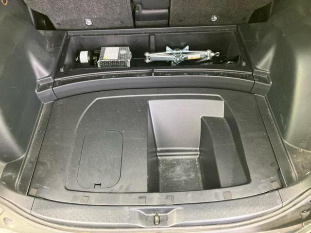 シエンタ ハイブリッドファンベースGクエロ 保証書/社外 ナビ/トヨタセーフティセンス/両側電動スライドドア/車線逸脱防止支援システム/シート ハーフレザー/ドライブレコーダー 前後/ヘッドランプ LED/Bluetooth接続/ETC(25枚目)