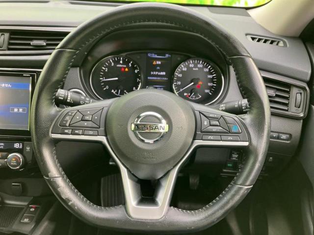 エクストレイル ４ＷＤ２０Ｘｉ　新品タイヤ／保証書／純正　９インチ　ＳＤナビ／インテリジェントルームミラー／衝突安全装置／車線逸脱防止支援システム／電動バックドア／ヘッドランプ　ＬＥＤ／ＥＴＣ／ＥＢＤ付ＡＢＳ／横滑り防止装置　４ＷＤ（14枚目）