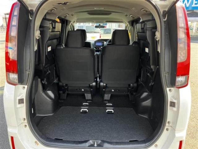 ノア X 新品タイヤ/保証書/純正 SDナビ/電動スライドドア/ヘッドランプ HID/Bluetooth接続/ETC/EBD付ABS/横滑り防止装置/アイドリングストップ/バックモニター/フルセグTV(8枚目)