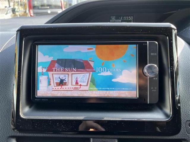 ノア X 新品タイヤ/保証書/純正 SDナビ/電動スライドドア/ヘッドランプ HID/Bluetooth接続/ETC/EBD付ABS/横滑り防止装置/アイドリングストップ/バックモニター/フルセグTV(11枚目)