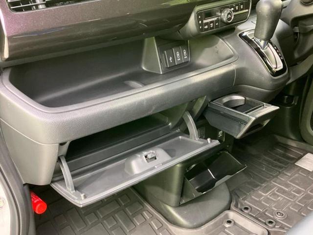 N-BOXカスタム G・Lターボホンダセンシング 保証書/社外 SDナビ/衝突安全装置/両側電動スライドドア/車線逸脱防止支援システム/シート 合皮/ヘッドランプ LED/USBジャック/Bluetooth接続/ETC/EBD付ABS バックカメラ(27枚目)