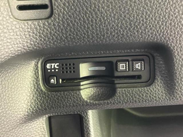 N-BOXカスタム G・Lターボホンダセンシング 保証書/社外 SDナビ/衝突安全装置/両側電動スライドドア/車線逸脱防止支援システム/シート 合皮/ヘッドランプ LED/USBジャック/Bluetooth接続/ETC/EBD付ABS バックカメラ(28枚目)