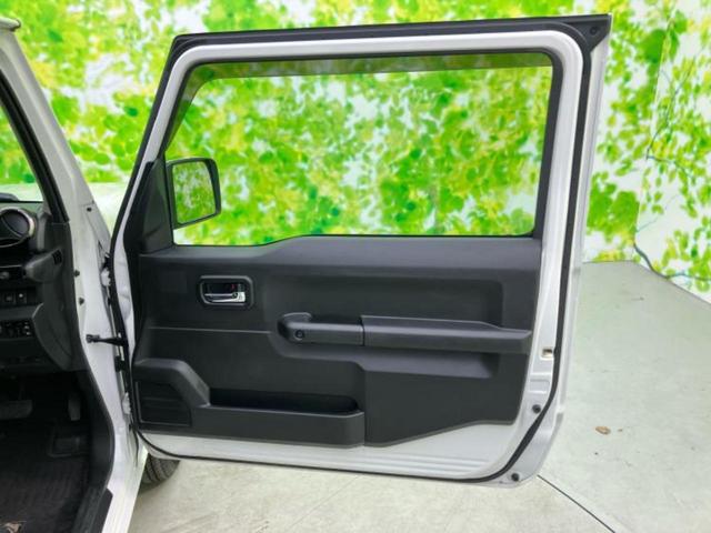 ジムニー 4WD XC 新品タイヤ/保証書/社外 8インチ SDナビ/シートヒーター/車線逸脱防止支援システム/ヘッドランプ LED/Bluetooth接続/ETC/ABS/横滑り防止装置/フルセグTV LEDヘッドランプ(4枚目)