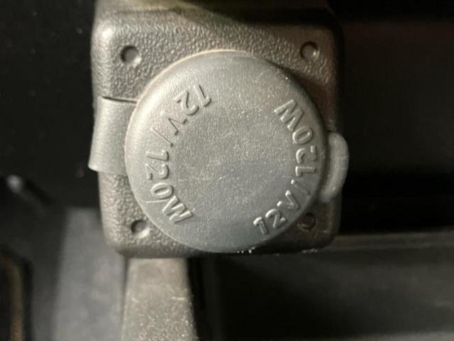 ジムニー 4WD XC 新品タイヤ/保証書/社外 8インチ SDナビ/シートヒーター/車線逸脱防止支援システム/ヘッドランプ LED/Bluetooth接続/ETC/ABS/横滑り防止装置/フルセグTV LEDヘッドランプ(31枚目)