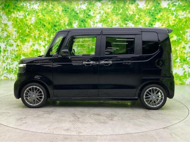 Ｎ－ＢＯＸカスタム ターボ　新品タイヤ／保証書／純正　９インチ　ＳＤナビ／ホンダセンシング／両側電動スライドドア／シートヒーター／マルチビューカメラシステム／車線逸脱防止支援システム／シート　ハーフレザー　衝突被害軽減システム（2枚目）