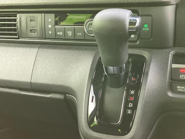 Ｎ－ＢＯＸカスタム ターボ　新品タイヤ／保証書／純正　９インチ　ＳＤナビ／ホンダセンシング／両側電動スライドドア／シートヒーター／マルチビューカメラシステム／車線逸脱防止支援システム／シート　ハーフレザー　衝突被害軽減システム（18枚目）