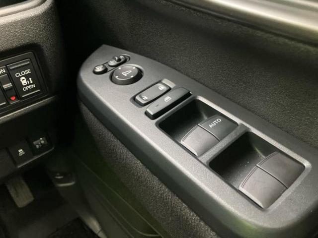 Ｎ－ＢＯＸカスタム ターボ　新品タイヤ／保証書／純正　９インチ　ＳＤナビ／ホンダセンシング／両側電動スライドドア／シートヒーター／マルチビューカメラシステム／車線逸脱防止支援システム／シート　ハーフレザー　衝突被害軽減システム（28枚目）