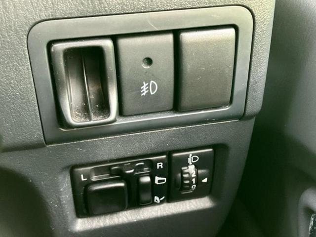 ジムニー ４ＷＤクロスアドベンチャー　保証書／シートヒーター／シート　ハーフレザー／ドライブレコーダー　社外／ＥＴＣ／ＡＢＳ／ターボ／エアバッグ　運転席／エアバッグ　助手席／アルミホイール　純正　１６インチ／パワーウインドウ　４ＷＤ（17枚目）