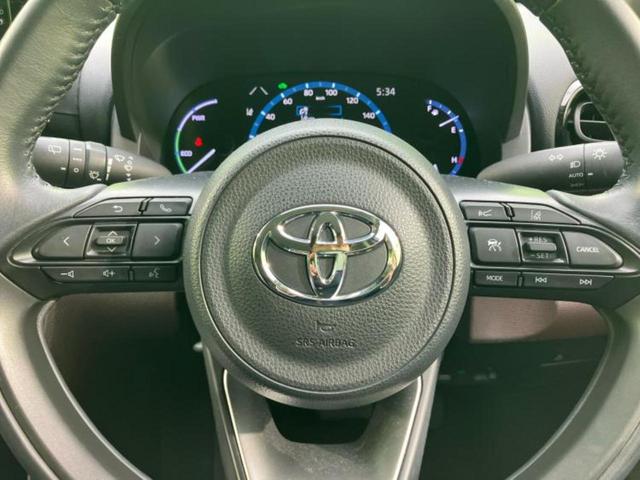 ヤリスクロス ハイブリッドＺ　新品タイヤ／モデリスタエアロ／保証書／ディスプレイオーディオ８インチ／衝突安全装置／シートヒーター　前席／パノラミックビューモニター／車線逸脱防止支援システム／シート　ハーフレザー　全周囲カメラ　ＴＶ（15枚目）