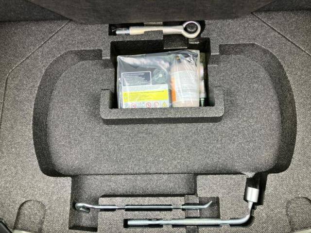 アクセラスポーツ １５ＸＤ　Ｌパッケージ　新品タイヤ／ＢＯＳＥ／保証書／純正　ナビ／衝突安全装置／シートヒーター　前席／車線逸脱防止支援システム／シート　フルレザー／ドライブレコーダー　前後／ヘッドランプ　ＬＥＤ／ＵＳＢジャック　革シート（25枚目）