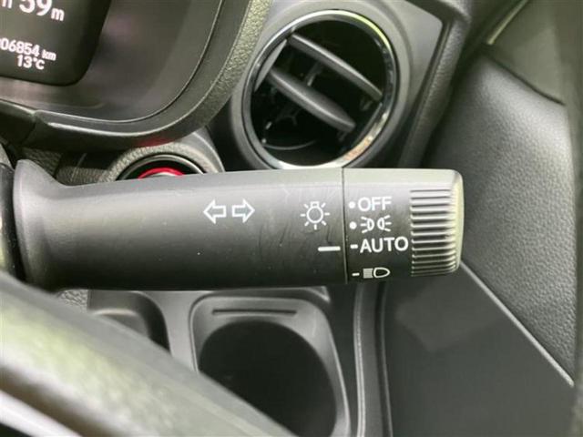 Ｎ－ＯＮＥ オリジナル　新品タイヤ／保証書／衝突安全装置／ヘッドランプ　ＬＥＤ／ＵＳＢジャック／横滑り防止装置／アイドリングストップ／ホンダセンシング／エアバッグ　運転席／エアバッグ　助手席／衝突安全ボディ　オートライト（11枚目）