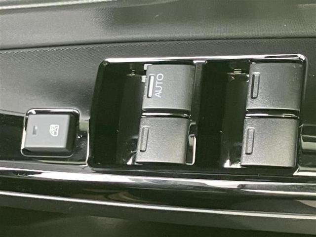 Ｎ－ＯＮＥ オリジナル　新品タイヤ／保証書／衝突安全装置／ヘッドランプ　ＬＥＤ／ＵＳＢジャック／横滑り防止装置／アイドリングストップ／ホンダセンシング／エアバッグ　運転席／エアバッグ　助手席／衝突安全ボディ　オートライト（18枚目）