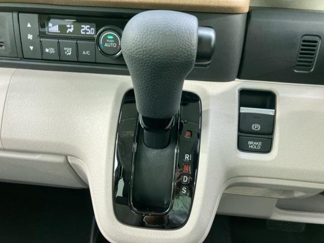 Ｎ－ＢＯＸ ヒョウジュン　保証書／純正　８インチ　ナビ／ホンダセンシング／電動スライドドア／シートヒーター　前席／車線逸脱防止支援システム／届出済未使用車／ヘッドランプ　ＬＥＤ／Ｂｌｕｅｔｏｏｔｈ接続／ＥＢＤ付ＡＢＳ　禁煙車（18枚目）