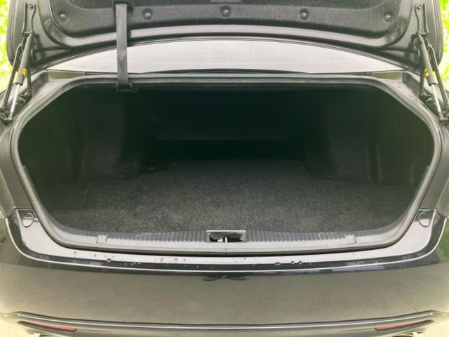 クラウン アスリートＳ－Ｔ　サンルーフ／エアロ／保証書／純正　ＳＤナビ／シート　フルレザー／ヘッドランプ　ＬＥＤ／Ｂｌｕｅｔｏｏｔｈ接続／ＥＴＣ／ＥＢＤ付ＡＢＳ／横滑り防止装置／アイドリングストップ／クルーズコントロール（8枚目）