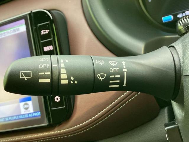 キックス Ｘツートーンインテリアエディション　保証書／純正　９インチ　ＳＤナビ／インテリジェントルームミラー／エマージェンシーブレーキ／シートヒーター／車線逸脱防止支援システム／プロパイロット／ヘッドランプ　ＬＥＤ／Ｂｌｕｅｔｏｏｔｈ接続　ＥＴＣ（18枚目）