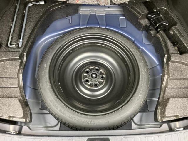 プリウス Ｓ　保証書／純正　ＳＤナビ／トヨタセーフティセンス／ドライブレコーダー　社外／ヘッドランプ　ＬＥＤ／ＥＴＣ／ＥＢＤ付ＡＢＳ／横滑り防止装置／アイドリングストップ／クルーズコントロール／ワンセグＴＶ（25枚目）