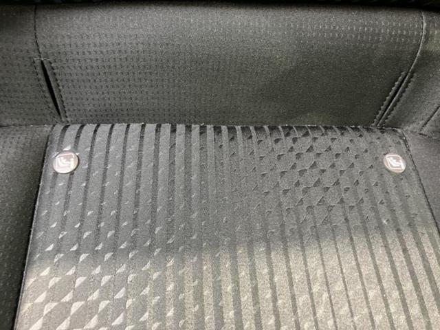 プリウス Ｓ　保証書／純正　ＳＤナビ／トヨタセーフティセンス／ドライブレコーダー　社外／ヘッドランプ　ＬＥＤ／ＥＴＣ／ＥＢＤ付ＡＢＳ／横滑り防止装置／アイドリングストップ／クルーズコントロール／ワンセグＴＶ（40枚目）