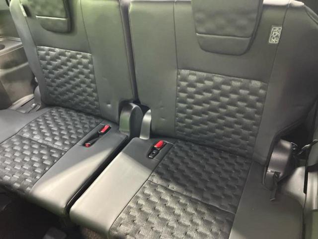 ヴォクシー ハイブリッドＳ－Ｚ　保証書／ディスプレイオーディオ＋ナビ１０．５インチ／デジタルインナーミラー／トヨタセーフティセンス／両側電動スライドドア／シートヒーター／パノラミックビューモニター／車線逸脱防止支援システム　ドラレコ（19枚目）