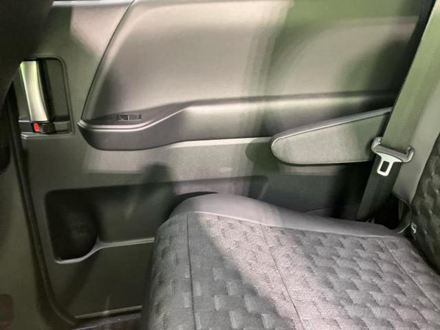 ヴォクシー ハイブリッドＳ－Ｚ　保証書／ディスプレイオーディオ＋ナビ１０．５インチ／デジタルインナーミラー／トヨタセーフティセンス／両側電動スライドドア／シートヒーター／パノラミックビューモニター／車線逸脱防止支援システム　ドラレコ（24枚目）