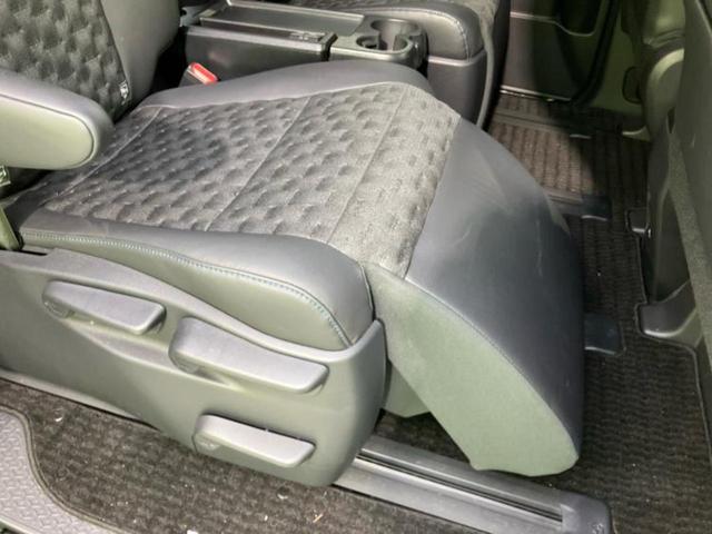 ヴォクシー ハイブリッドＳ－Ｚ　保証書／ディスプレイオーディオ＋ナビ１０．５インチ／デジタルインナーミラー／トヨタセーフティセンス／両側電動スライドドア／シートヒーター／パノラミックビューモニター／車線逸脱防止支援システム　ドラレコ（26枚目）